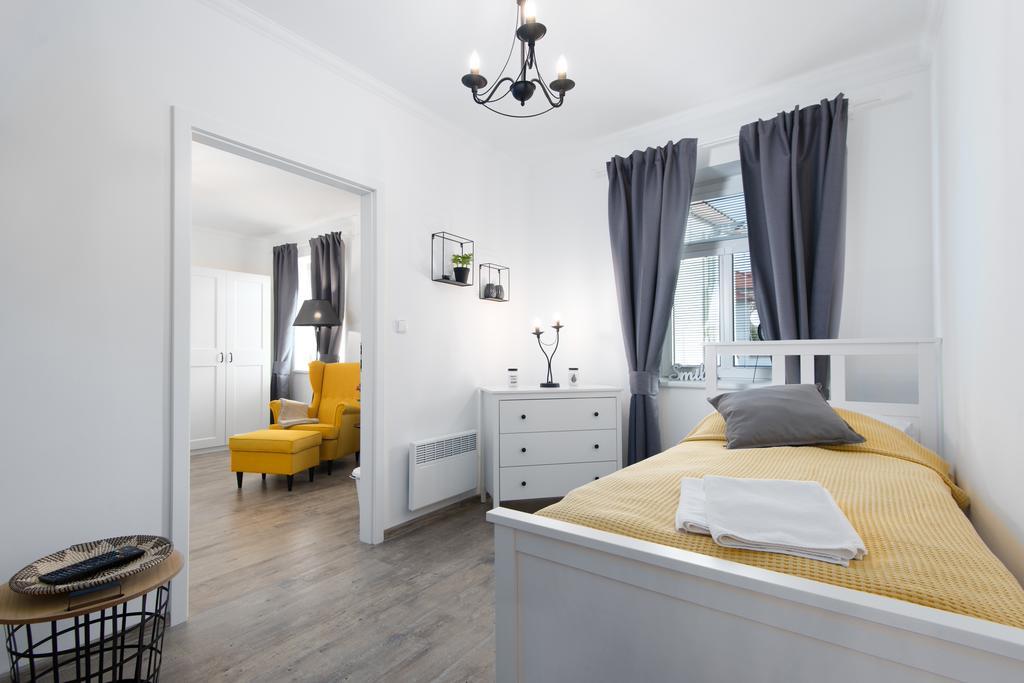 Hotel Pošta Sobotka Buitenkant foto